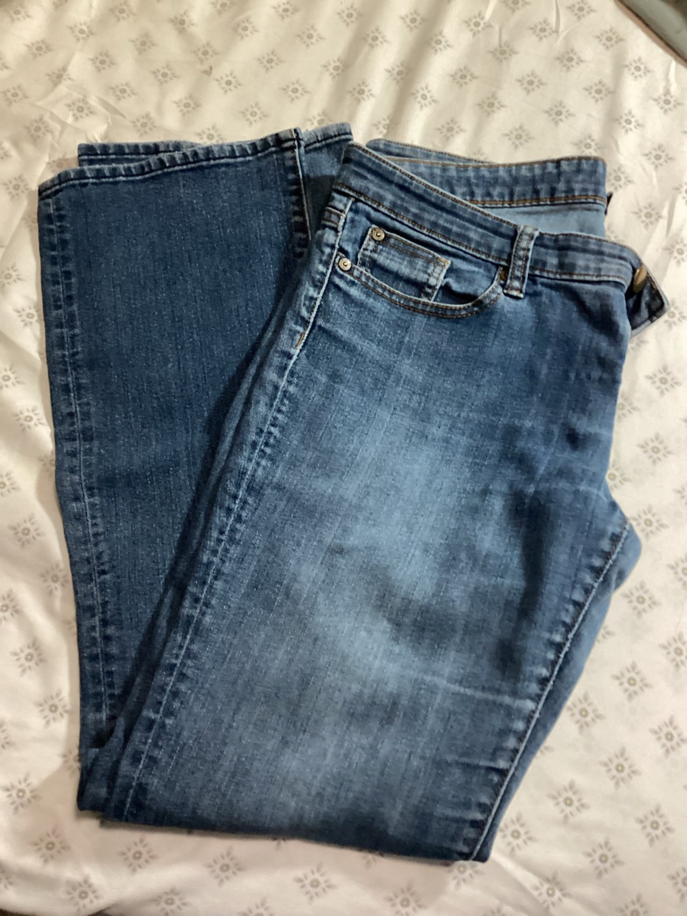 GAP Women's Boot-Cut Jeans in Medium Blue Wash